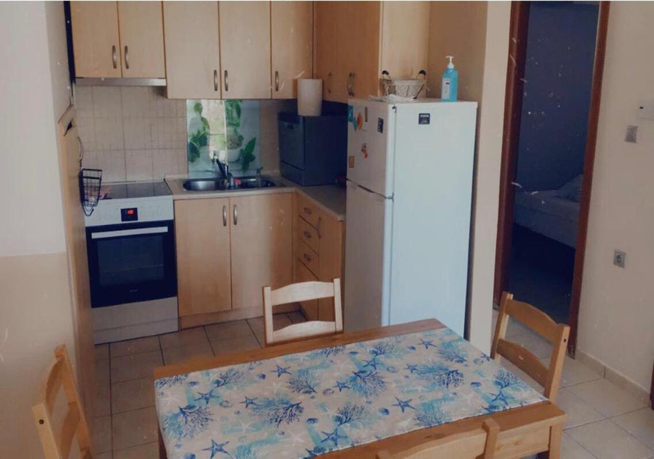 Blue Appartment Nea Iraklitsa Exterior photo